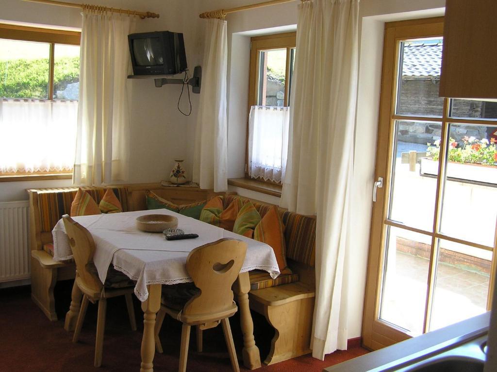 Fleckhof Ξενοδοχείο Neustift im Stubaital Δωμάτιο φωτογραφία